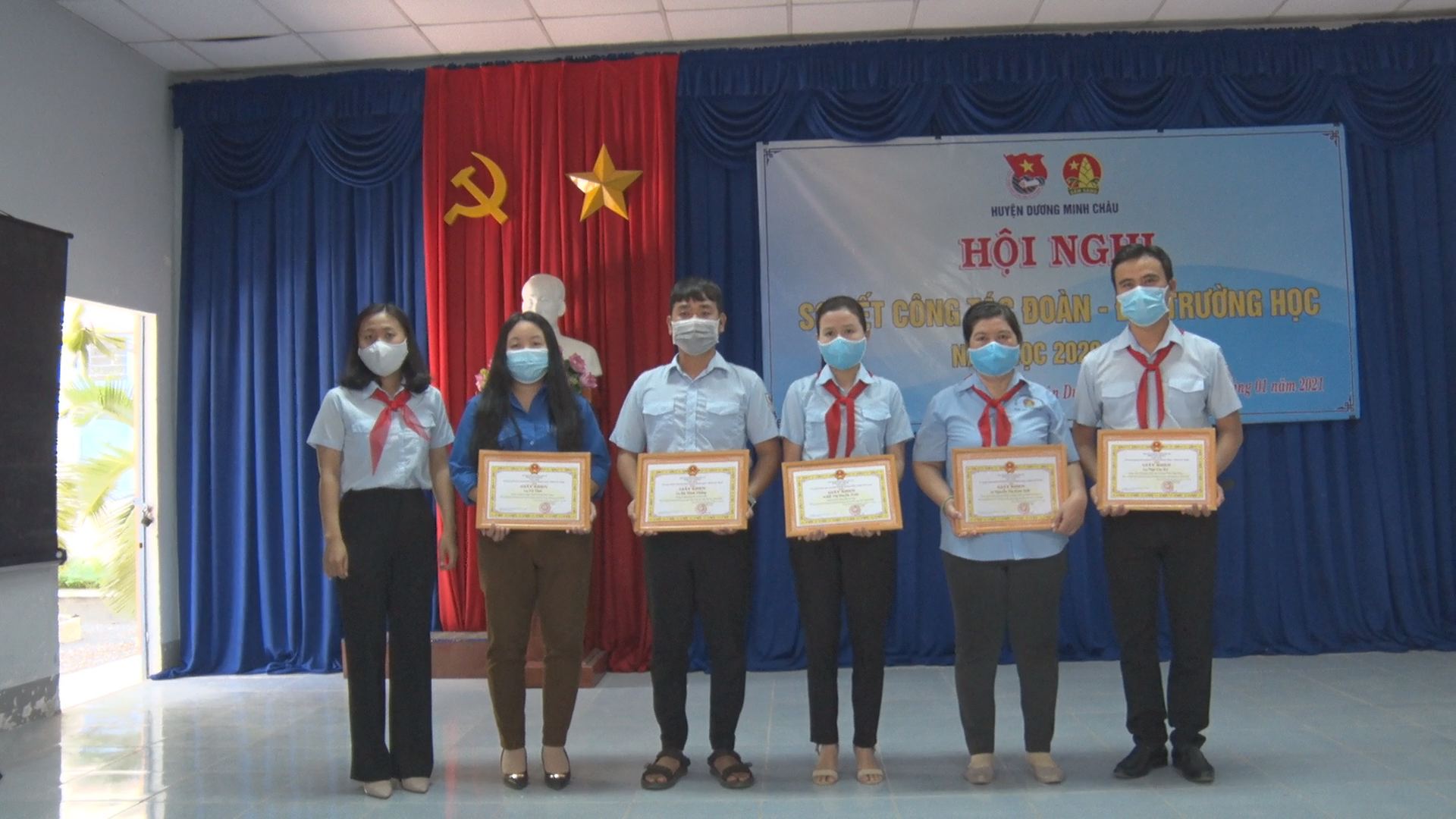 Huyện Đoàn Dương Minh Châu tổ chức hội nghị sơ kết công tác Đoàn – Đội trường học năm học 2020 – 2021
